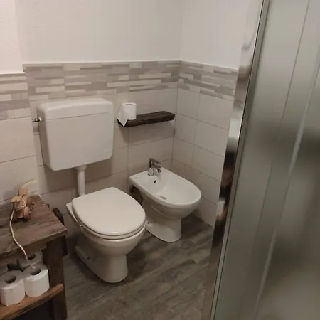 Dimora Tra Le Alpi - Cir N 0004 * Introd